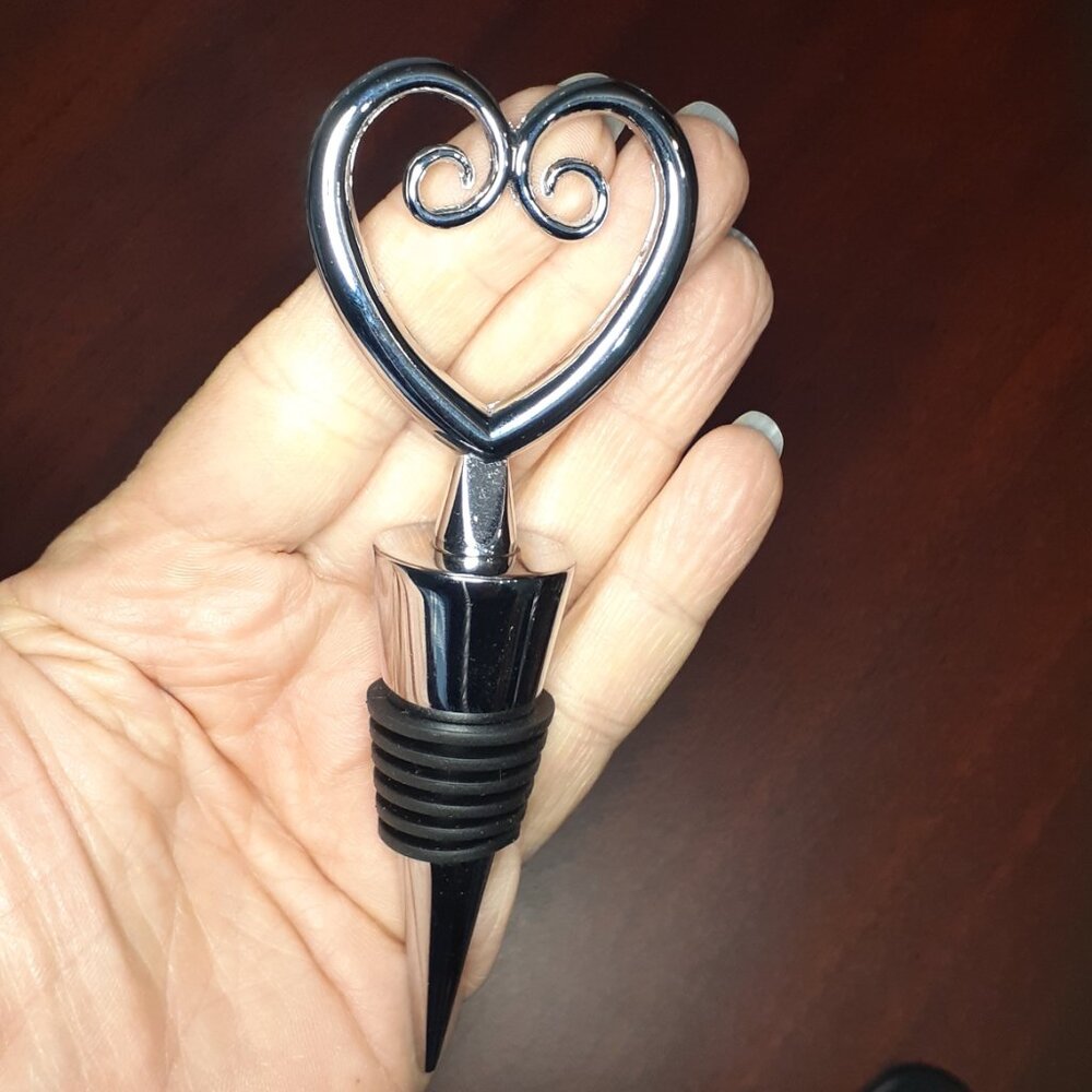10-pc ROMANTIC GIFT | HEART BOTTLE STOPPERS CHROME